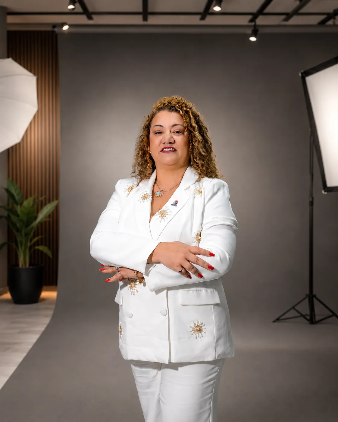 Leticia Centurión en sesión de estudio, representando el programa de Marca Personal de Alto Impacto